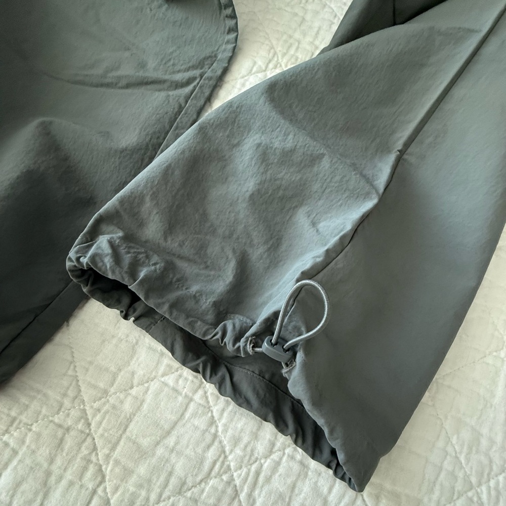 NWOT- OAK + FORT Gray Windbreaker Pants - Picture 3 of 11